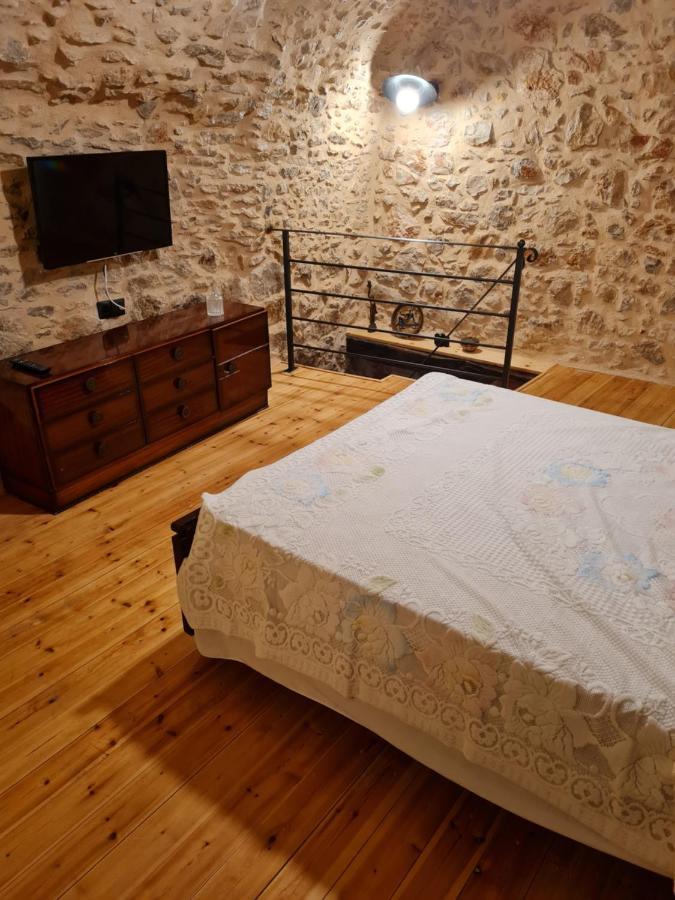 Village Home Agios Georgios Sykousis Exterior photo